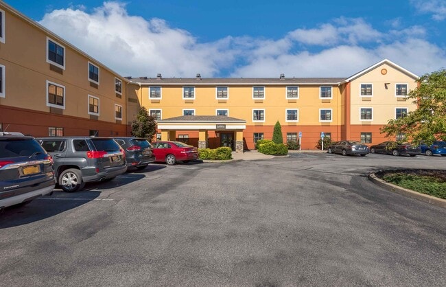Photo - Furnished Studio-Buffalo - Amherst