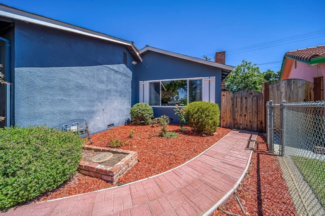 Photo - 1158 Pembridge Dr Casa