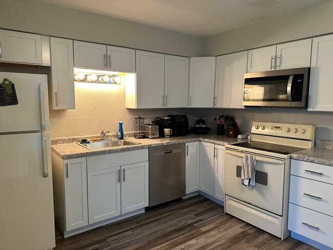 Photo - 2411 Skeels Ave Unit 2413 Skeels Ave