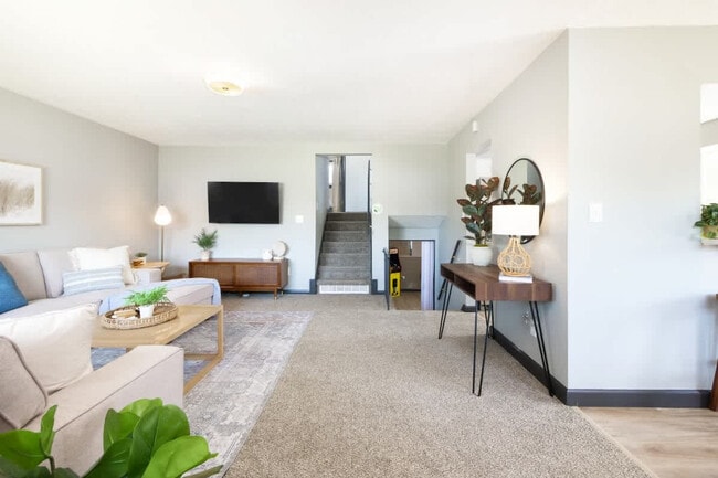 8910 Cambridge Dr Unit SI ID1496114P