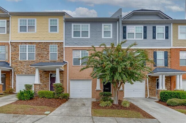 Building Photo - 805 Tulip Poplar Way