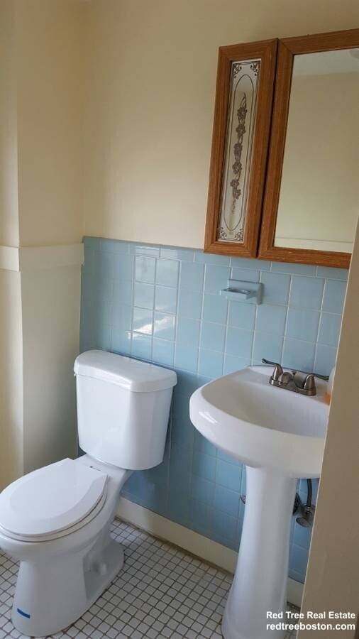 Photo - 99 Manthorne Rd Unidad 3