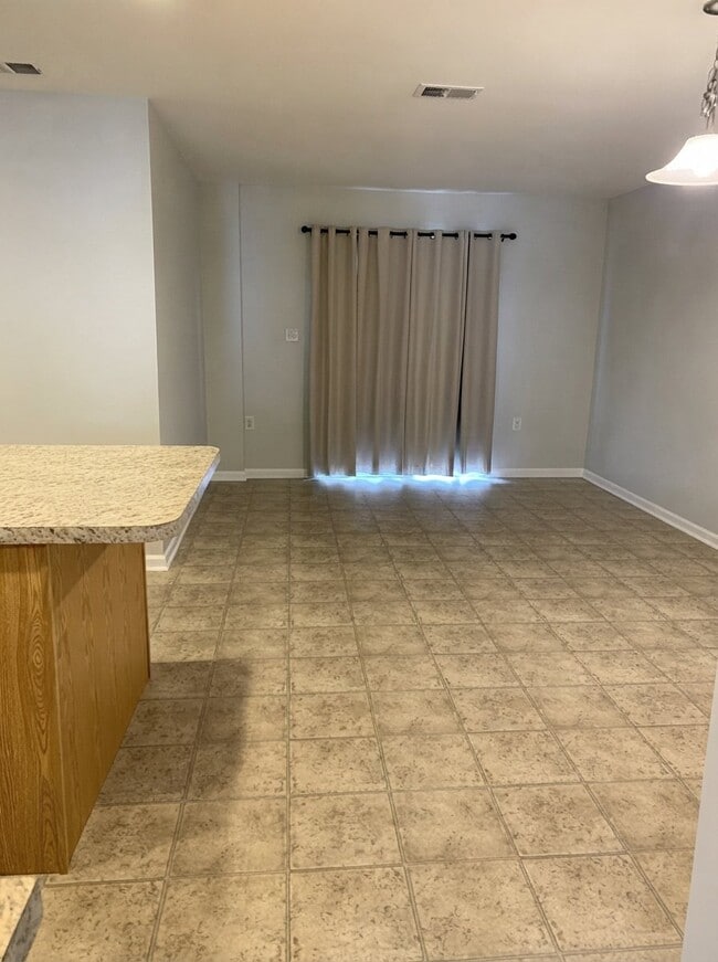 35 Fastview Dr