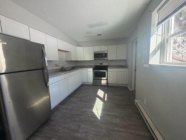 Photo - 1407 Bridge Ave Unit 2