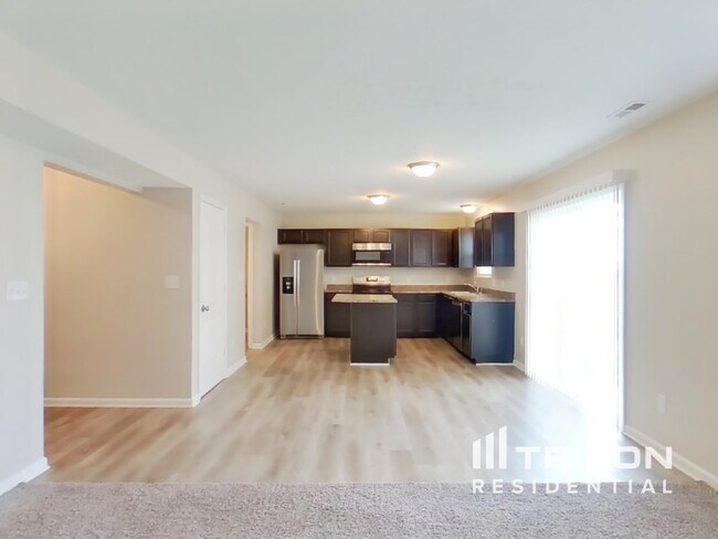 Photo - 2984 W Sampler St