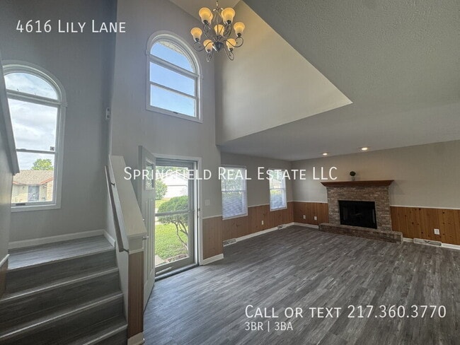 Photo - 4616 Lily Ln