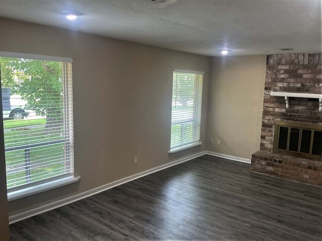 Photo - 5303 Enchanted Mist Dr