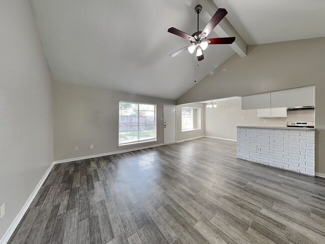 Photo - 2307 Romayor Ct