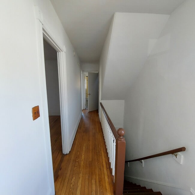 Photo - Bullmans Unit 138 B