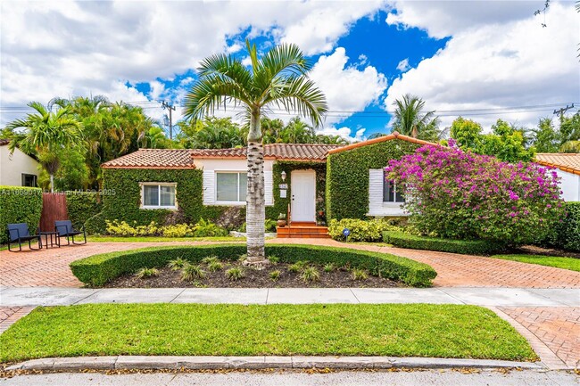 Building Photo - 6257 SW 14th St Rental