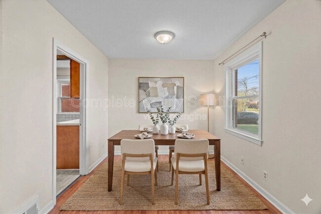 Photo - 1258 Grant Dr