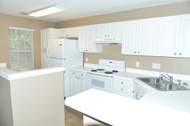 Photo - Charming 3BR Home in North Charlotte Near I-485 & Concord Mills