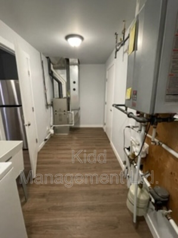 Photo - 6285-B-6285 Monterey Rd W