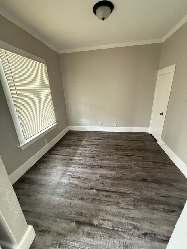 Photo - 3 Bed 1 Bath