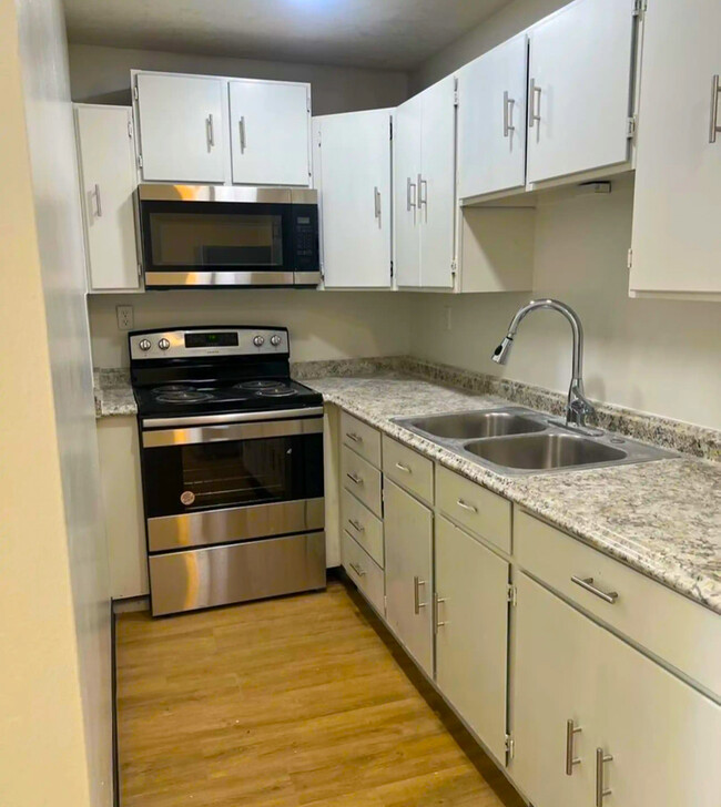 The Strawberry Apartments - Rexburg, ID | ForRent.com