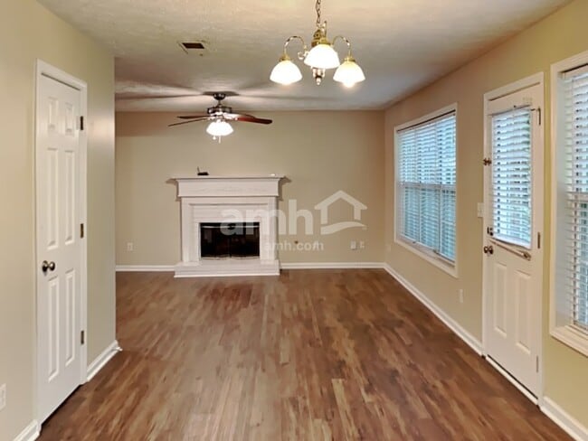 Photo - 2380 Sailor Ln