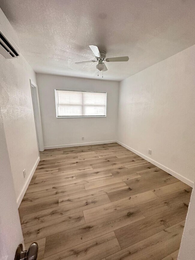 Photo - LC 07:129 SW 5th CT Unit 3