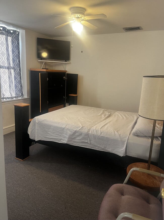 Photo - 1401 Beech Ave