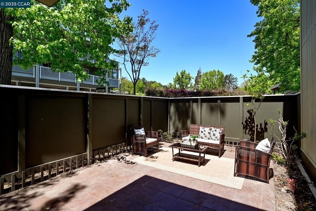 Photo - 1116 Running Springs Rd Unit 2