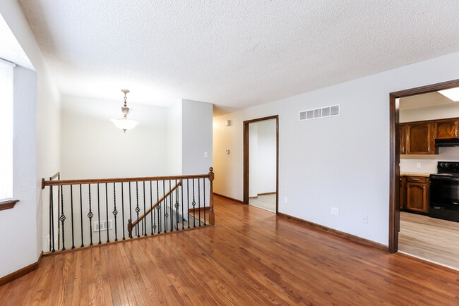 Photo - 1701 SE 2 St