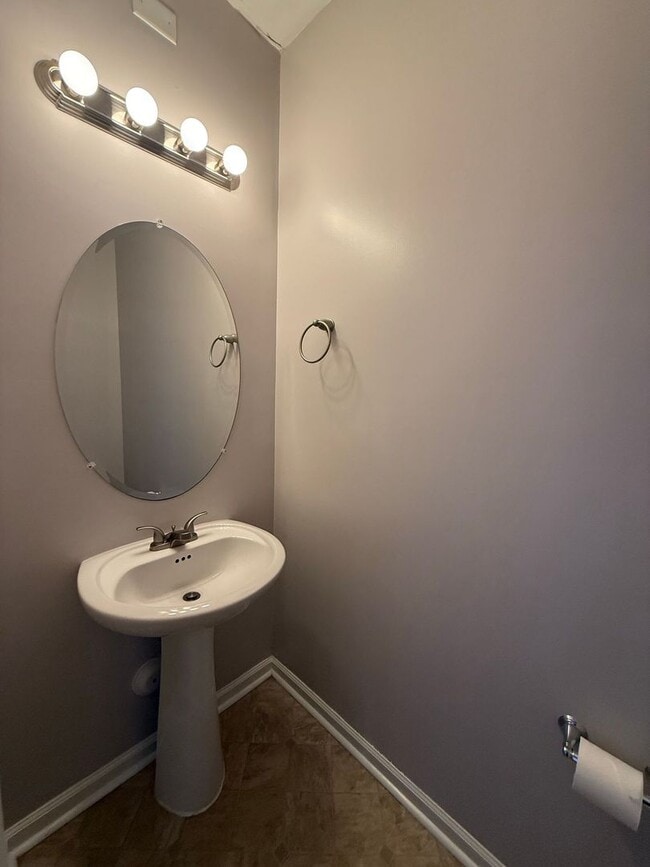 Photo - Nice 2 bedroom, 2.5 bath townhouse