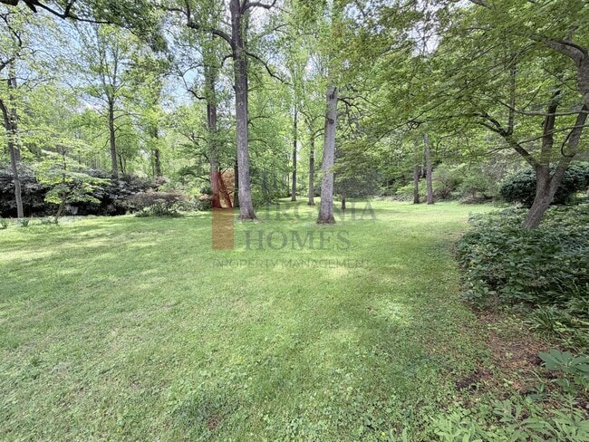 Photo - Furnished 4Bedroom/3.5 Bath Home in Ivy