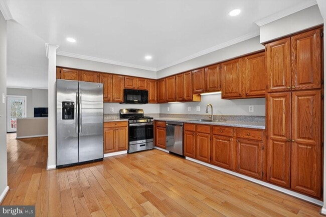 Photo - 8408 Millwood Dr