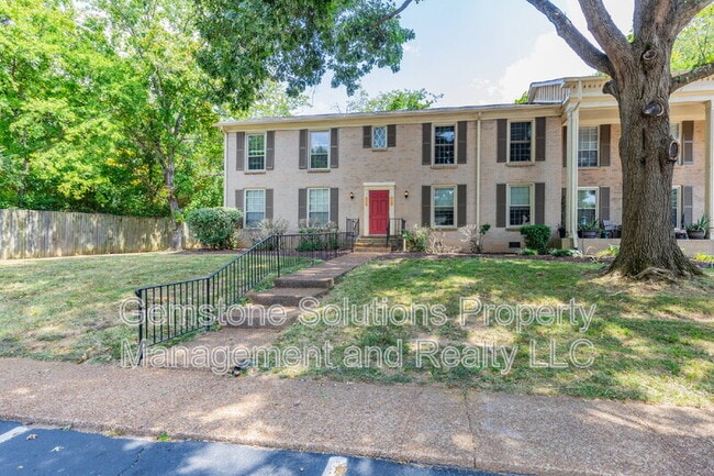 Building Photo - 1011 Murfreesboro Rd Rental