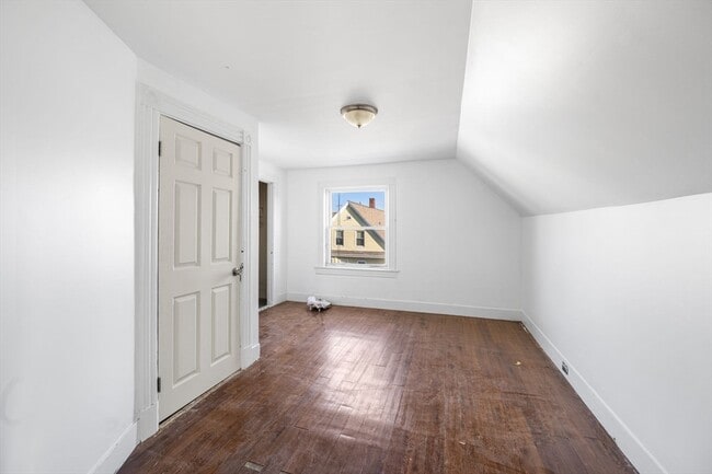 Photo - 14 Porter St Unit 3