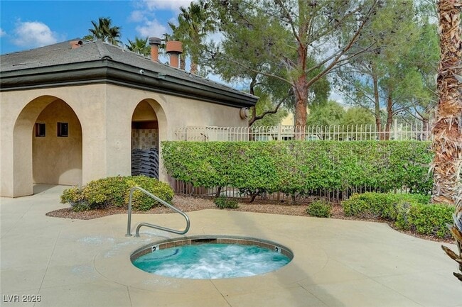 Photo - 8113 Slate Falls St