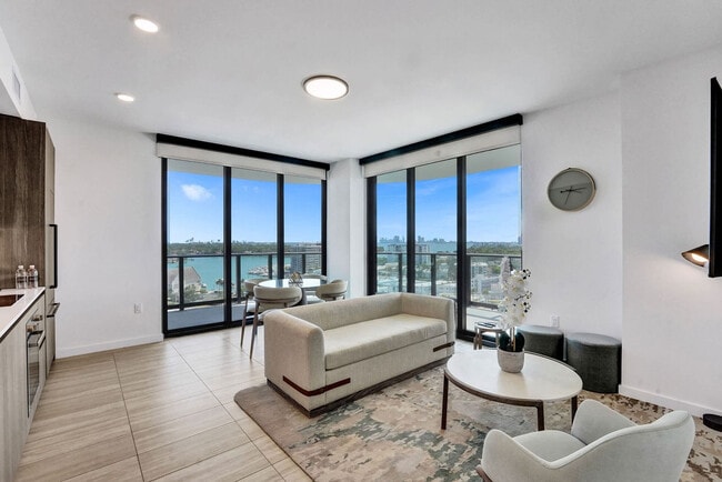 Photo - 580 72nd St Unidad ID1263796P