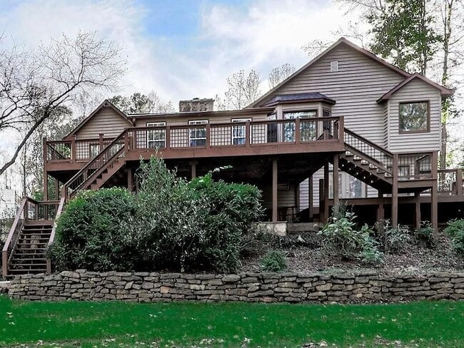 Photo - 2189 Chartwell Dr