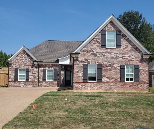 Building Photo - 6038 Daffodil Ln