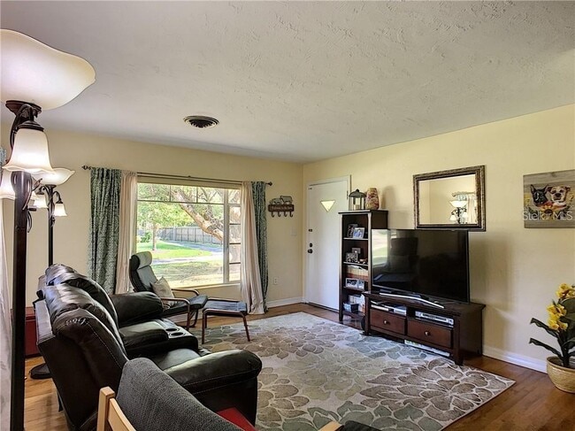 Photo - 503 Kilshore Ln