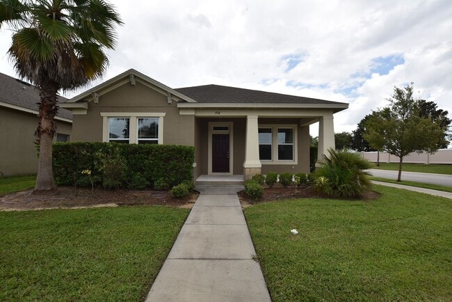 Building Photo - 708 Lake Tarpon Way Rental