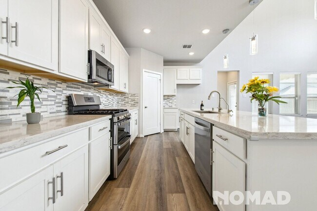 Photo - 9215 Lair Cove Dr