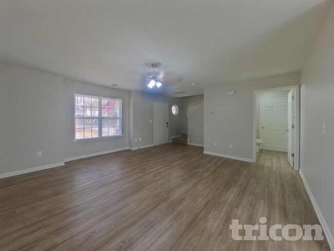 Photo - 1204 Thompson Ave