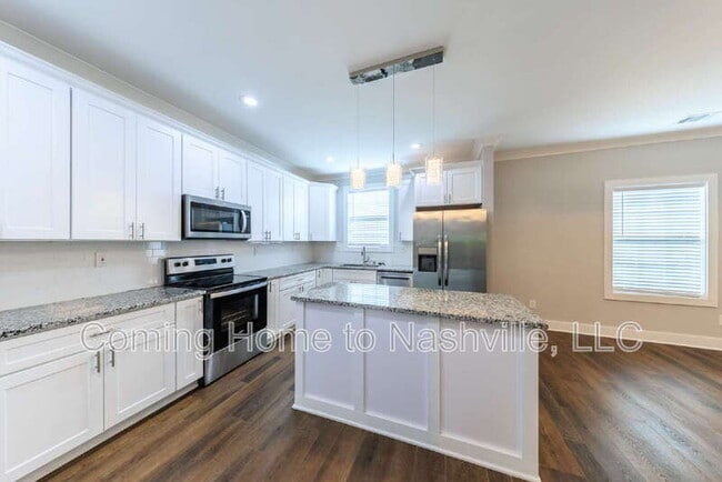 Photo - 2207 24th Ave N
