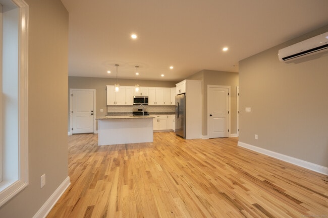 Photo - 215 Old Towne Rd