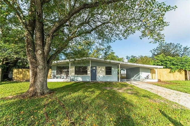 Cozy Remodeled 3/2 in North Orlando! Avail... - Cozy Remodeled 3/2 in North Orlando! Avail... House