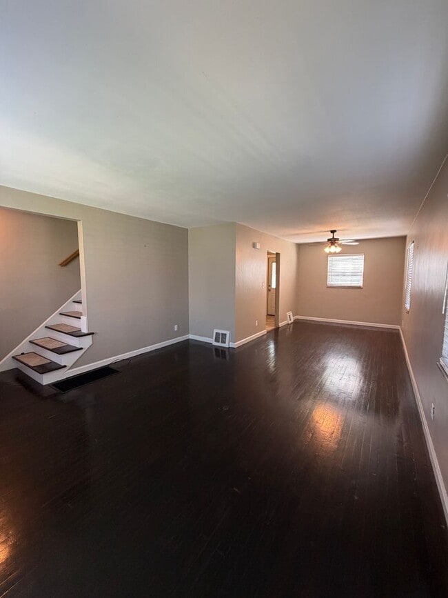 Photo - 713 S Broadleigh Rd Unidad 1