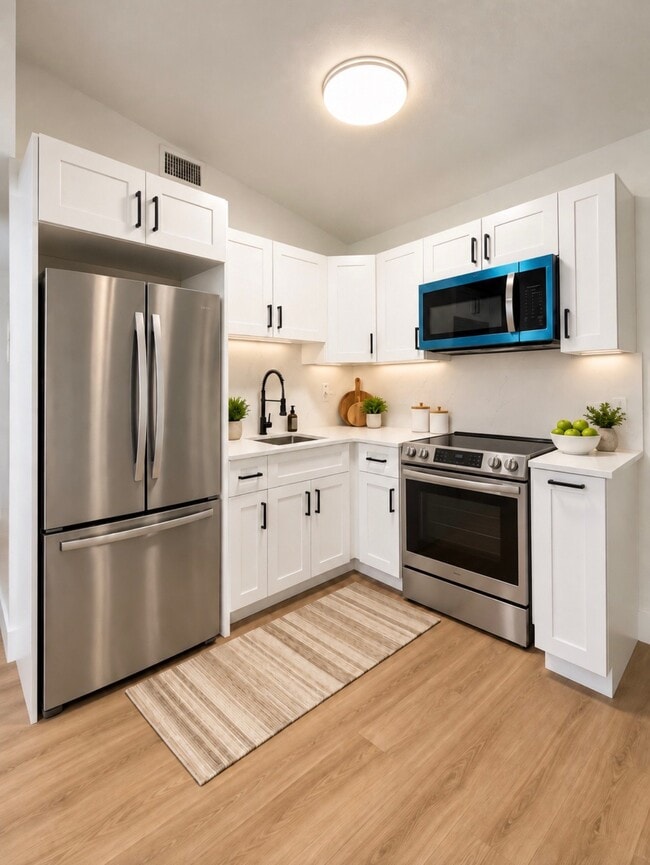 1636 NW 16th St