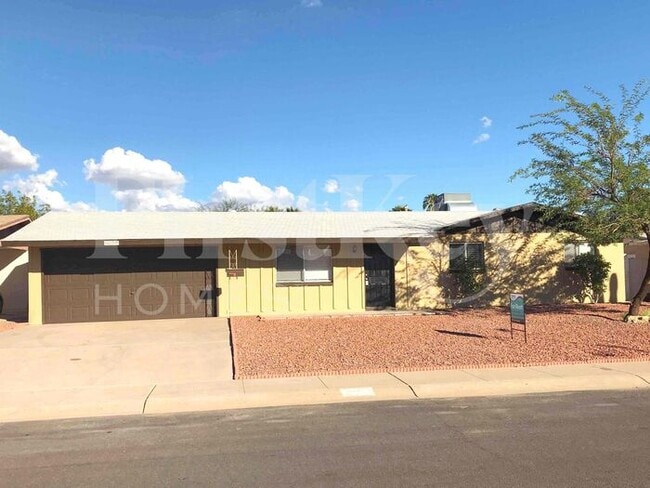 Photo - 9409 N 36th Dr Casa