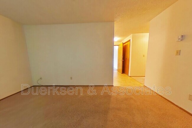 Photo - 560 NW 19th Unidad #2