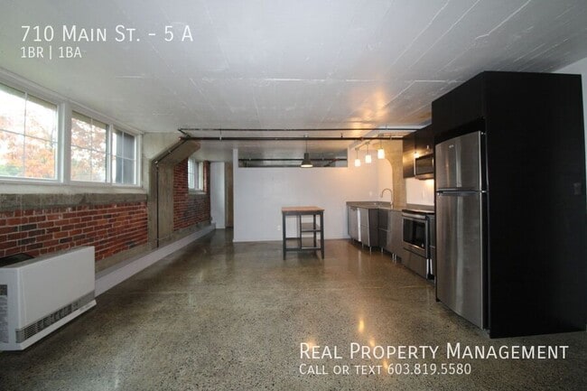 Building Photo - 710 Main St Unit 5 A