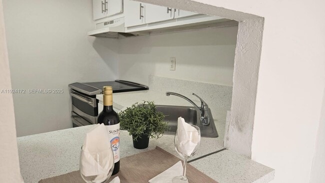 Photo - 4550 NW 9th St Unidad 719E