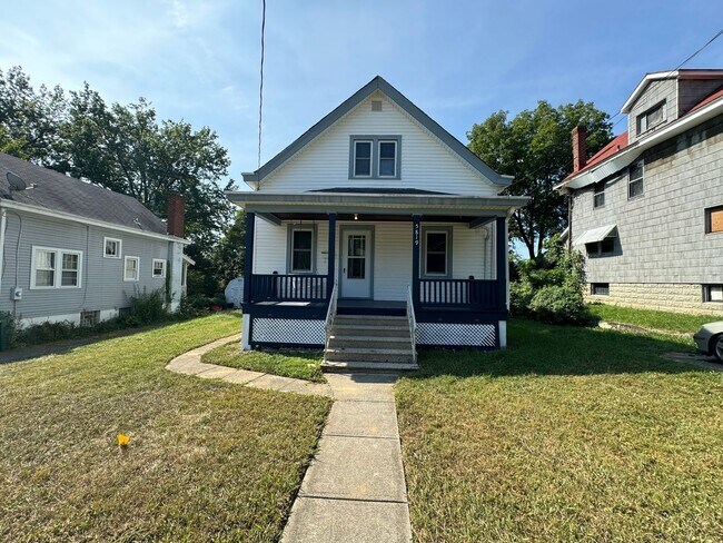 MADISONVILLE - Adorable 2 bed 2 bath cape ... - MADISONVILLE - Adorable 2 bed 2 bath cape ... House