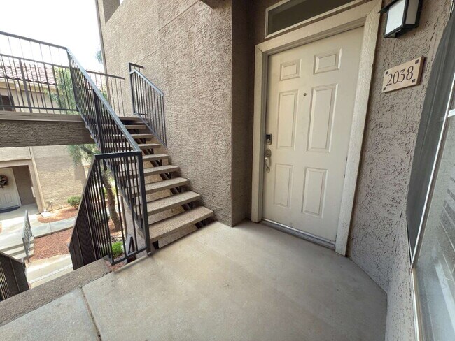 Building Photo - "Charming 1-Bedroom Retreat with Fireplace... Unit 2038 Rental