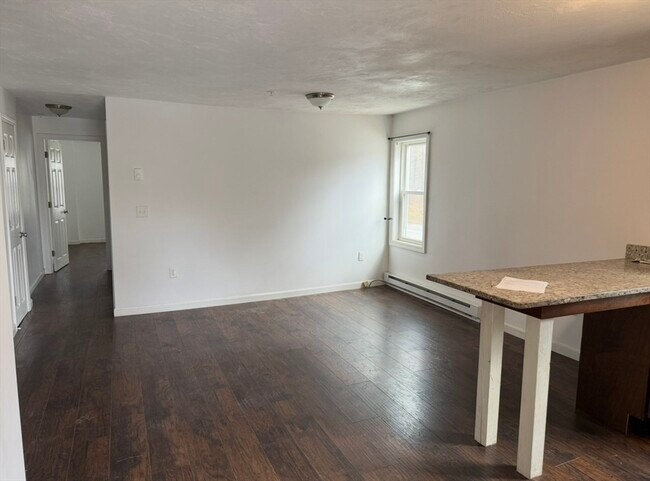 Photo - 10 Sutton Rd Unidad A