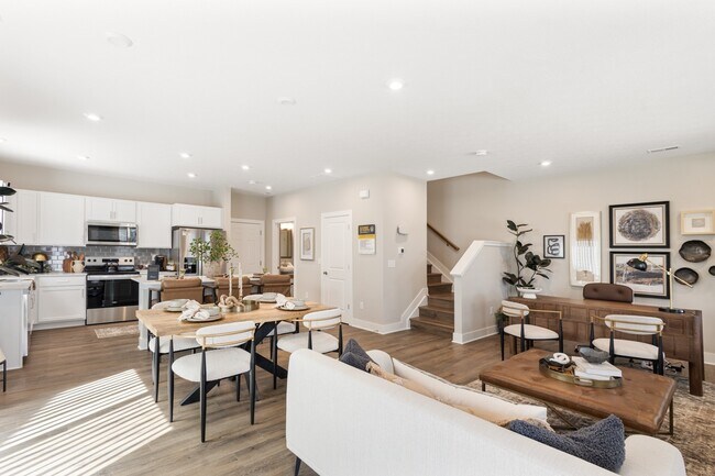 Photo - Mural Lewis Center